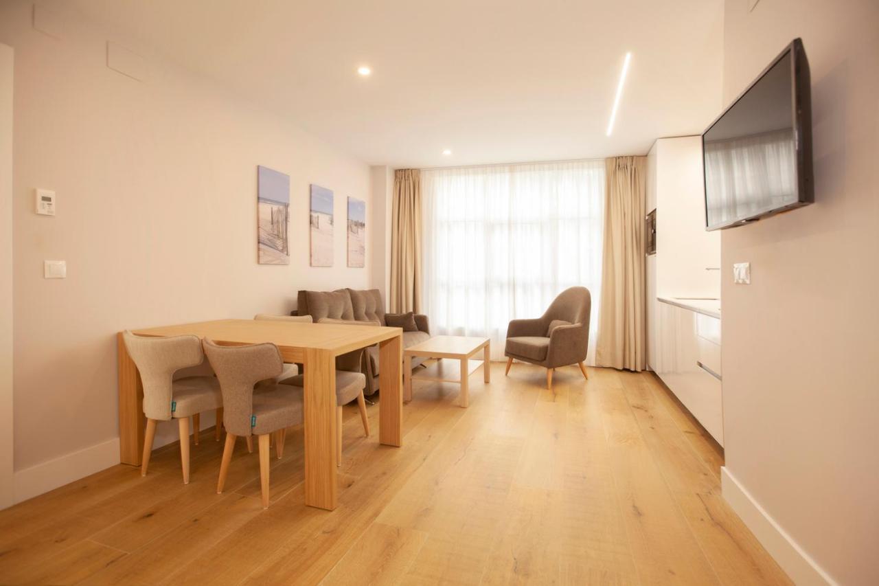 Apartamentos Reina Victoria Сантандер Экстерьер фото