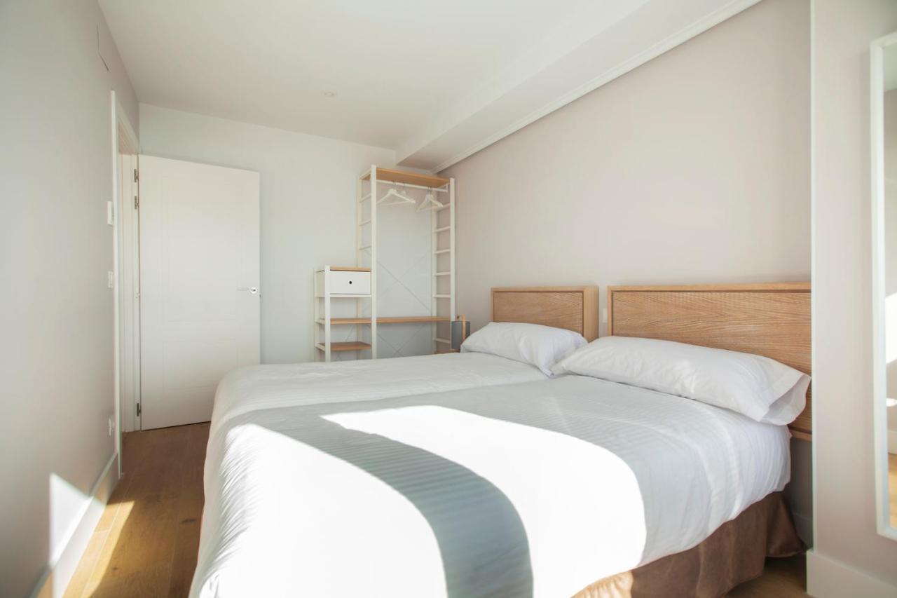 Apartamentos Reina Victoria Сантандер Экстерьер фото