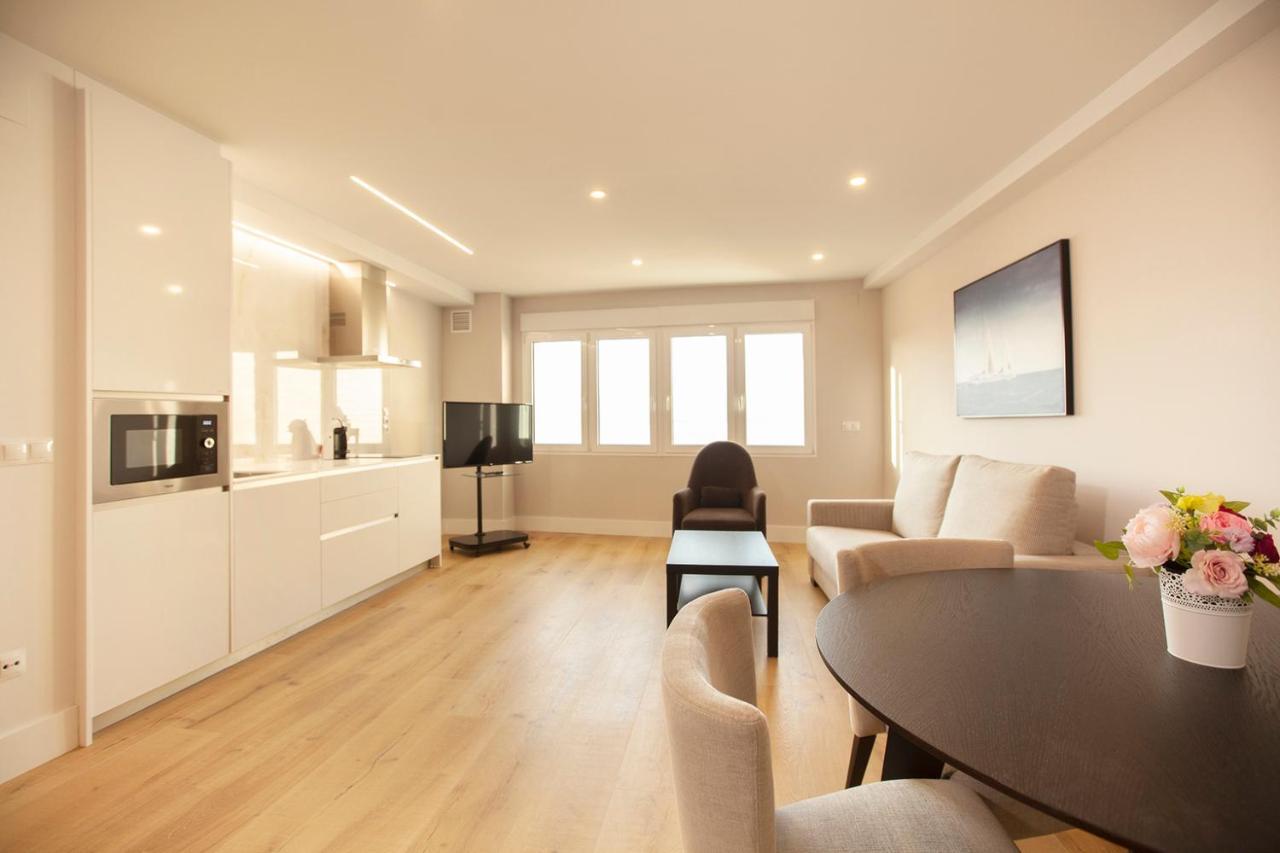Apartamentos Reina Victoria Сантандер Экстерьер фото