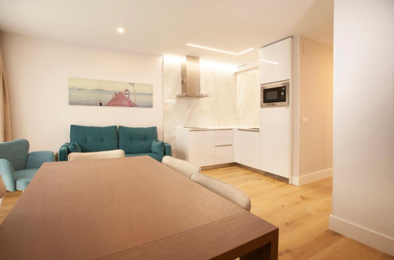 Apartamentos Reina Victoria Сантандер Экстерьер фото