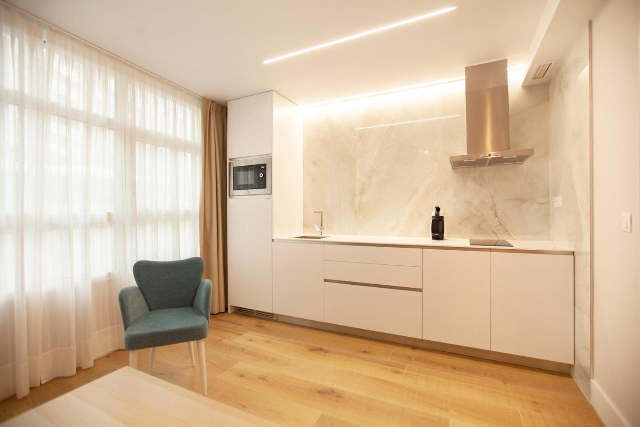 Apartamentos Reina Victoria Сантандер Экстерьер фото