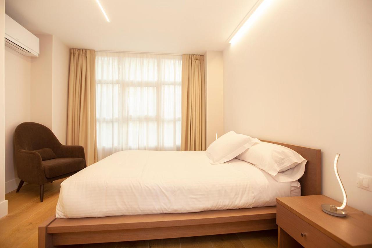 Apartamentos Reina Victoria Сантандер Экстерьер фото